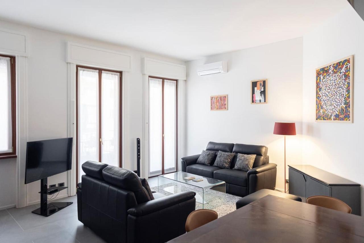 Apartment Close To Duomo Milan Extérieur photo