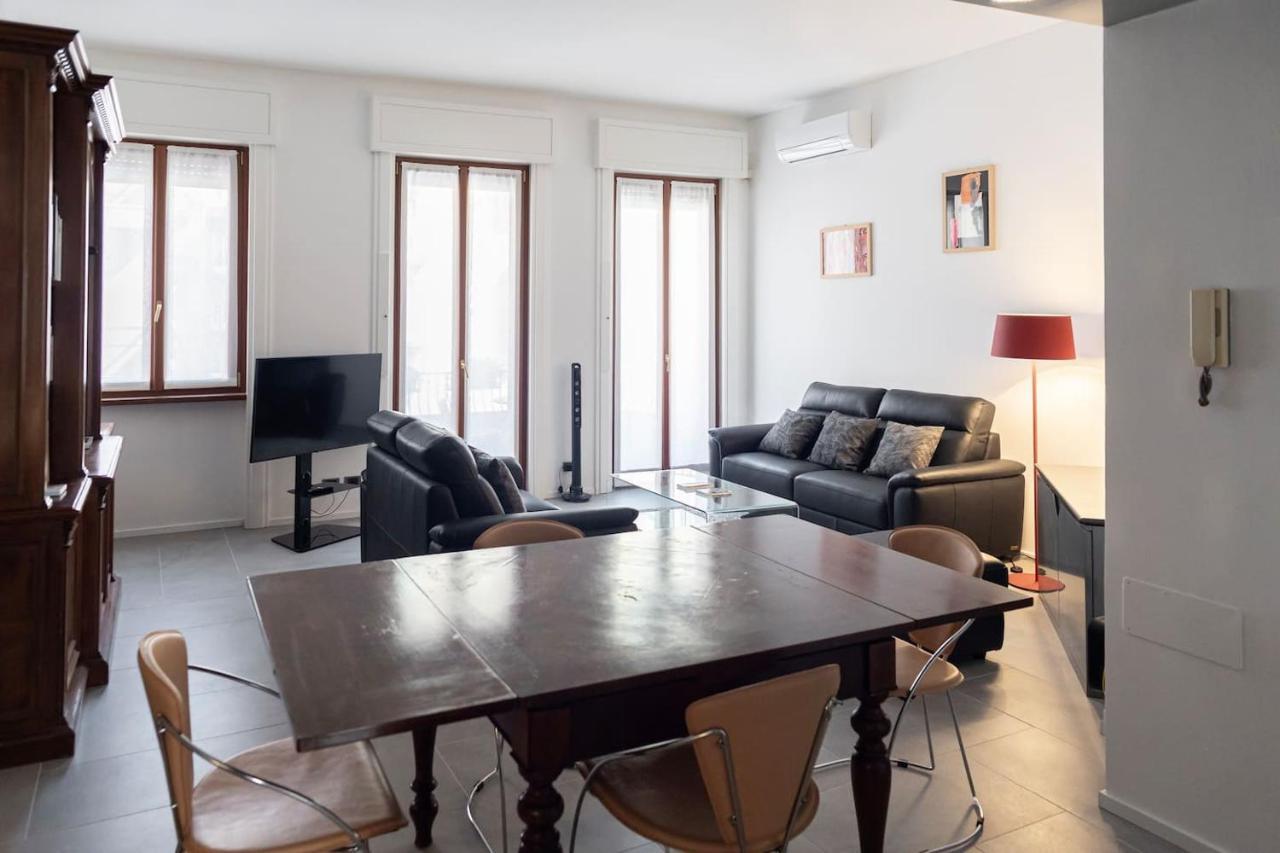 Apartment Close To Duomo Milan Extérieur photo